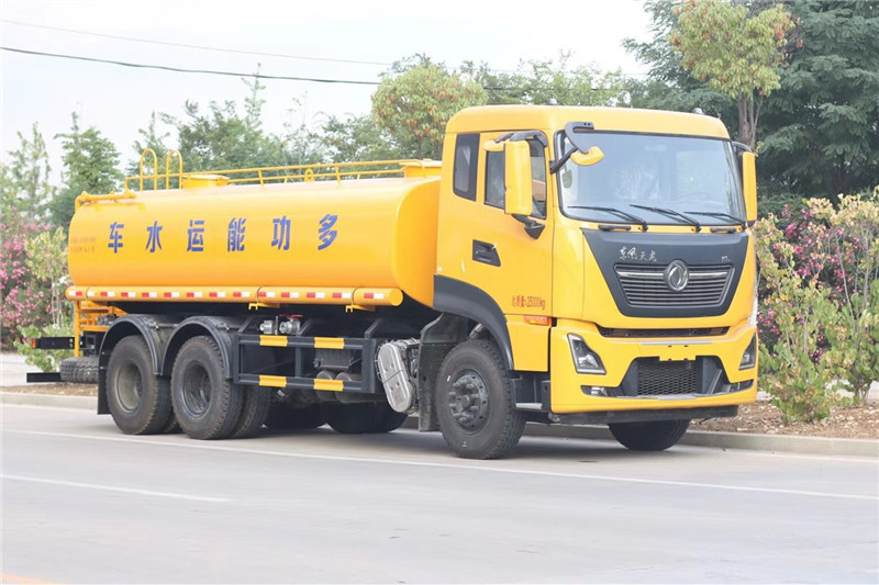 东风天龙后八轮 20吨 洒水车​