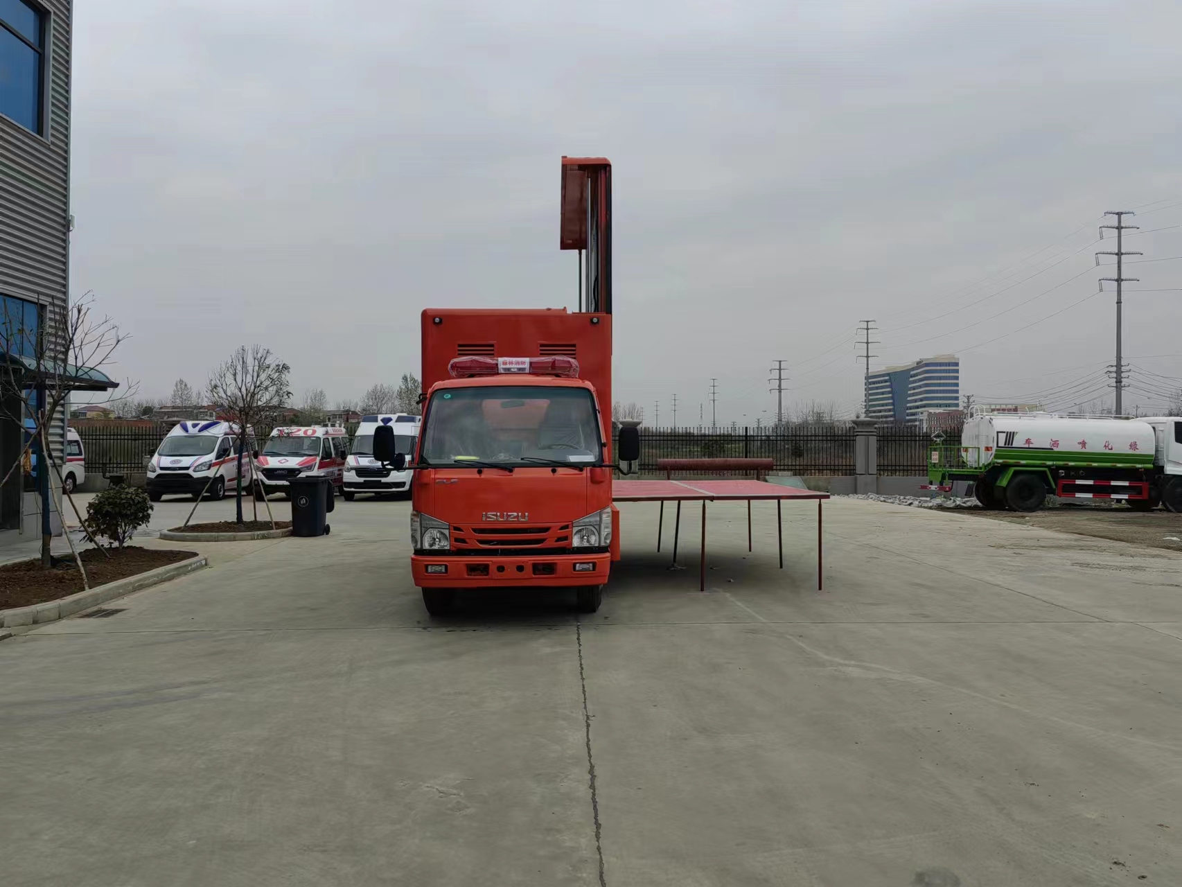 林消防宣传车