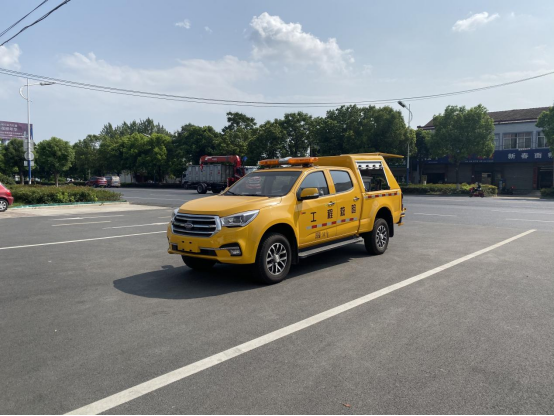 五十铃排水车